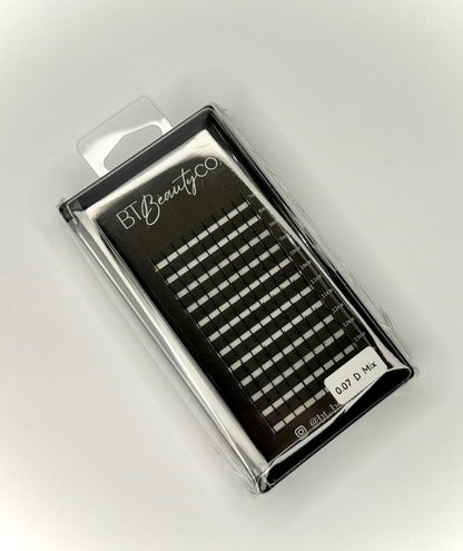 Spike Lash Tray