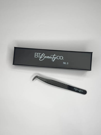 No.3 - XL Volume Boot Lash Tweezer