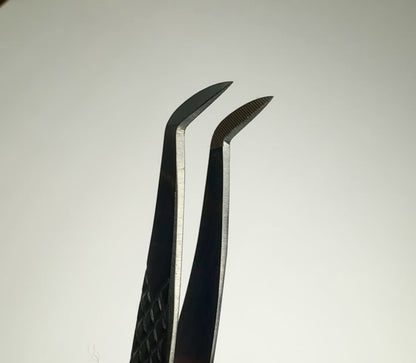 No.3 - XL Volume Boot Lash Tweezer