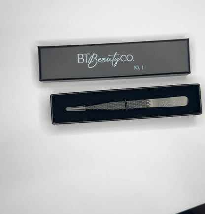 No.1 - Straight Isolation Lash Tweezer